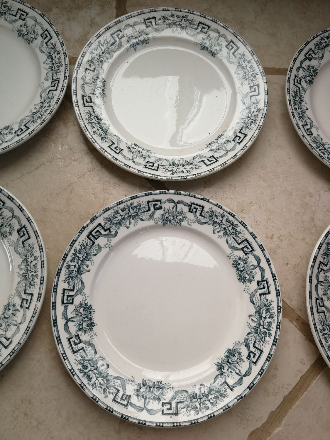 Set of dessert plates Moulins des Loups and Hamage