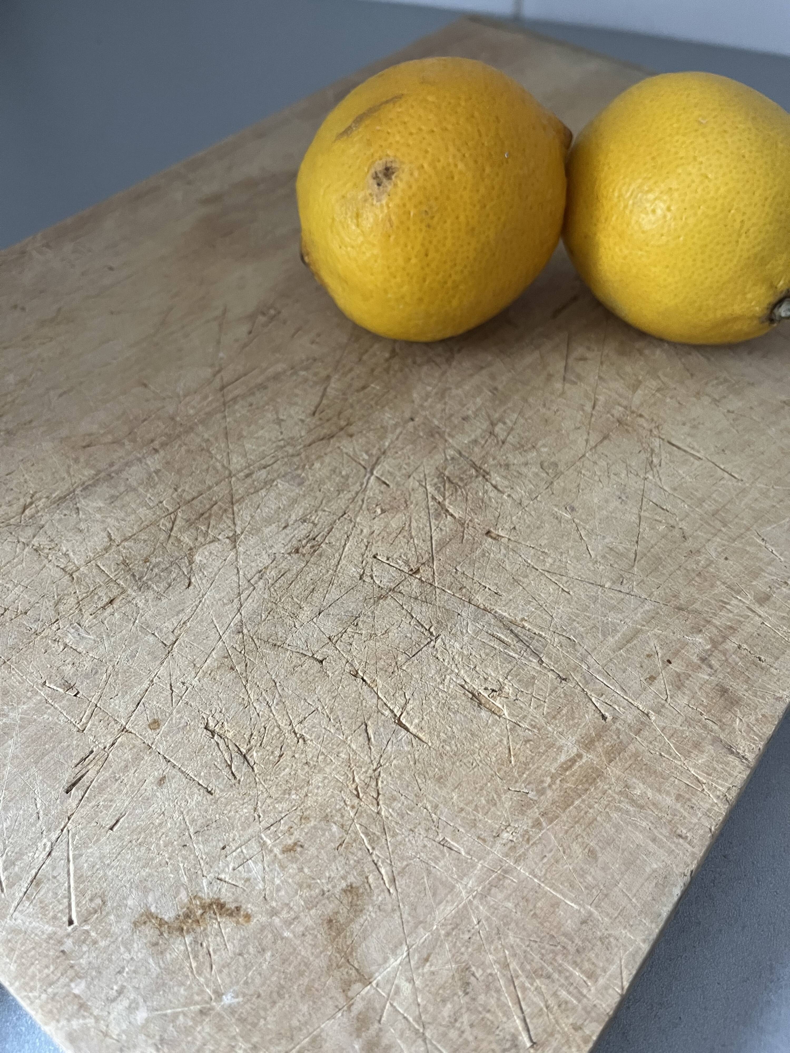 Wooden cutting board