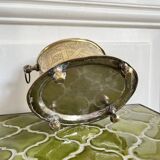 Boîte ou coffret ancien en laiton gravé