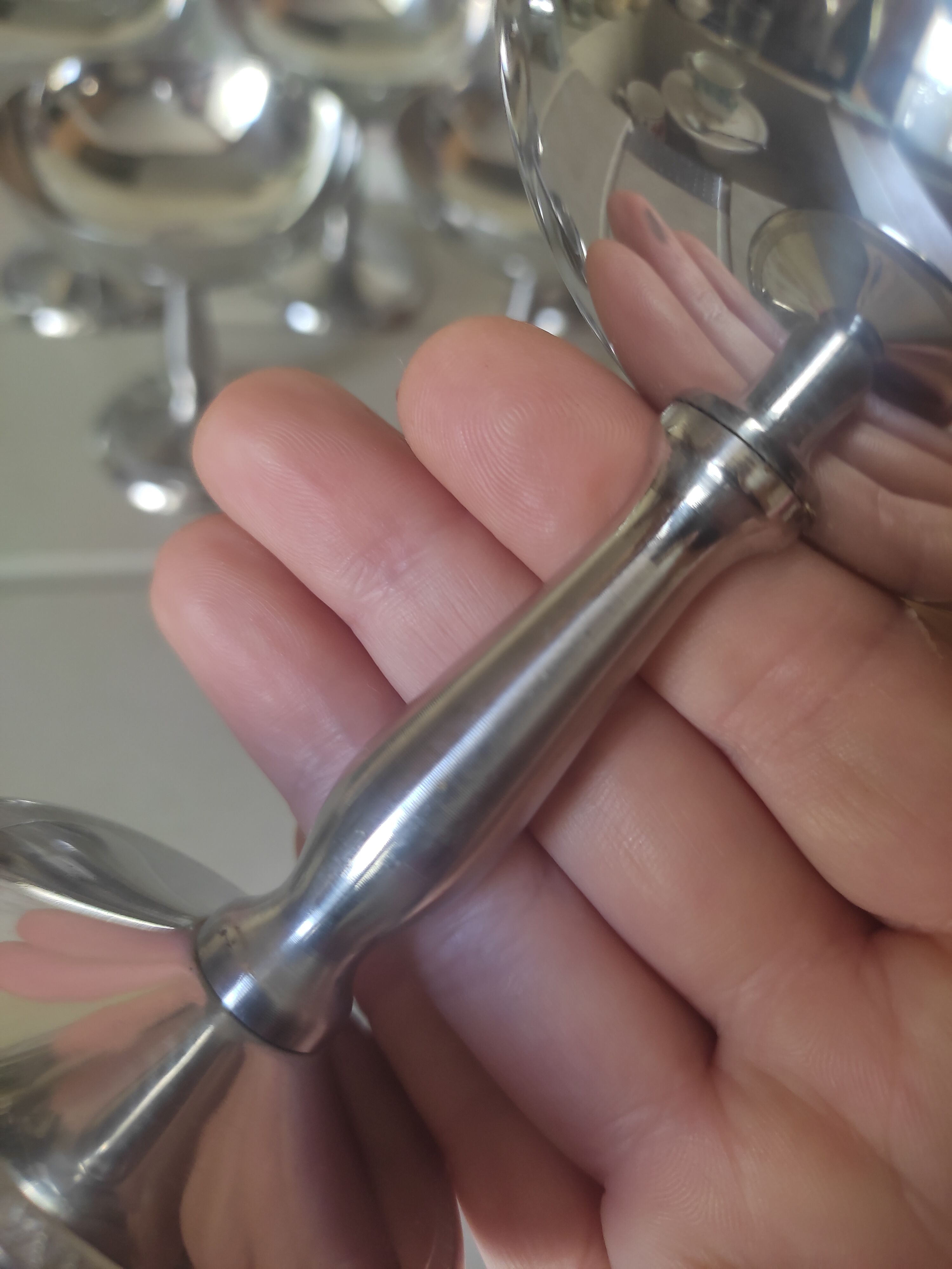 Stainless steel standing cuts