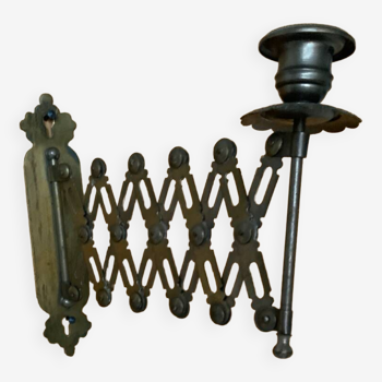 Accordion brass candle holder
