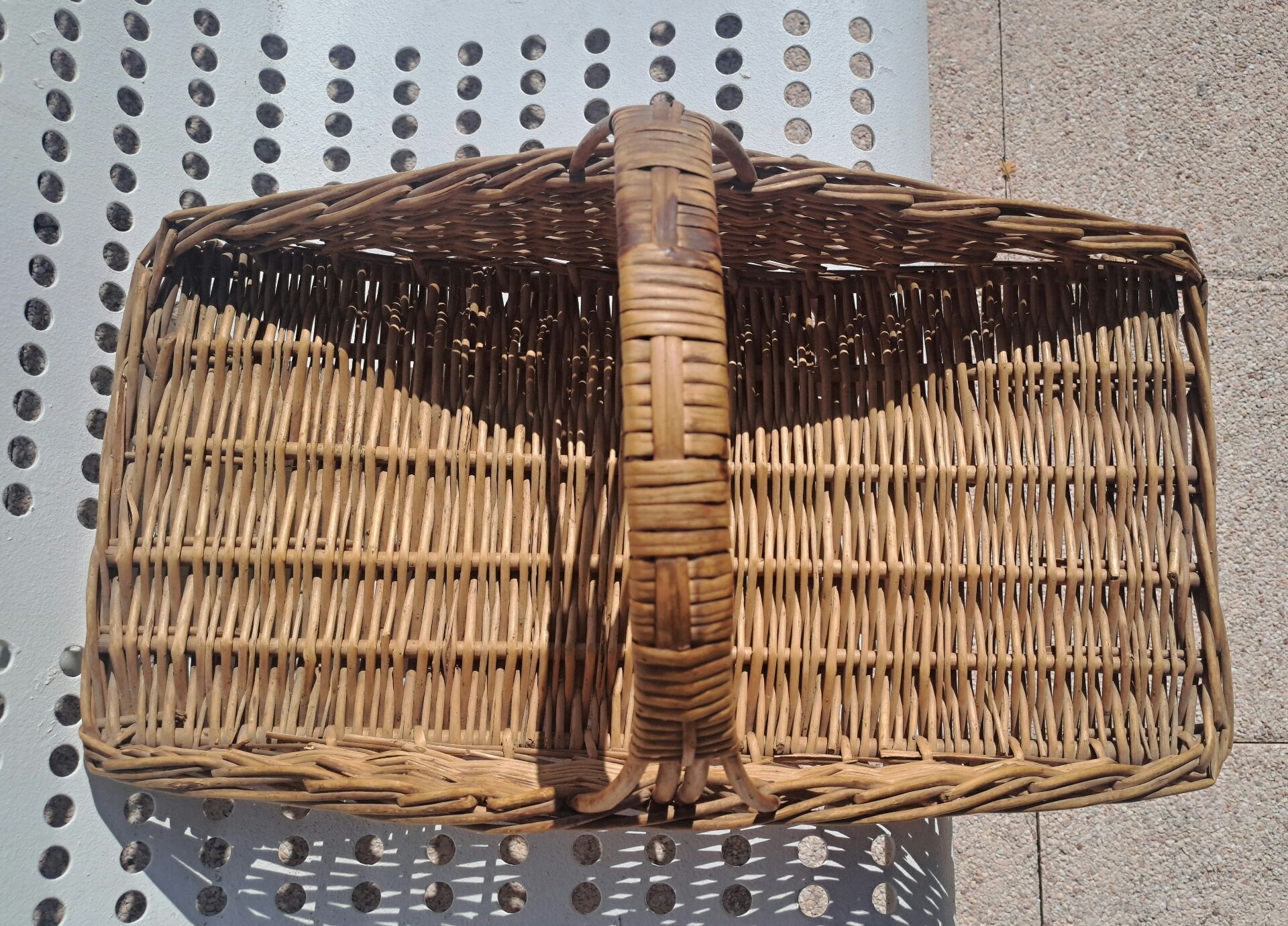 Wicker basket