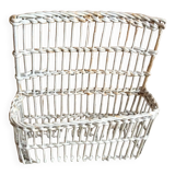 Wall basket
