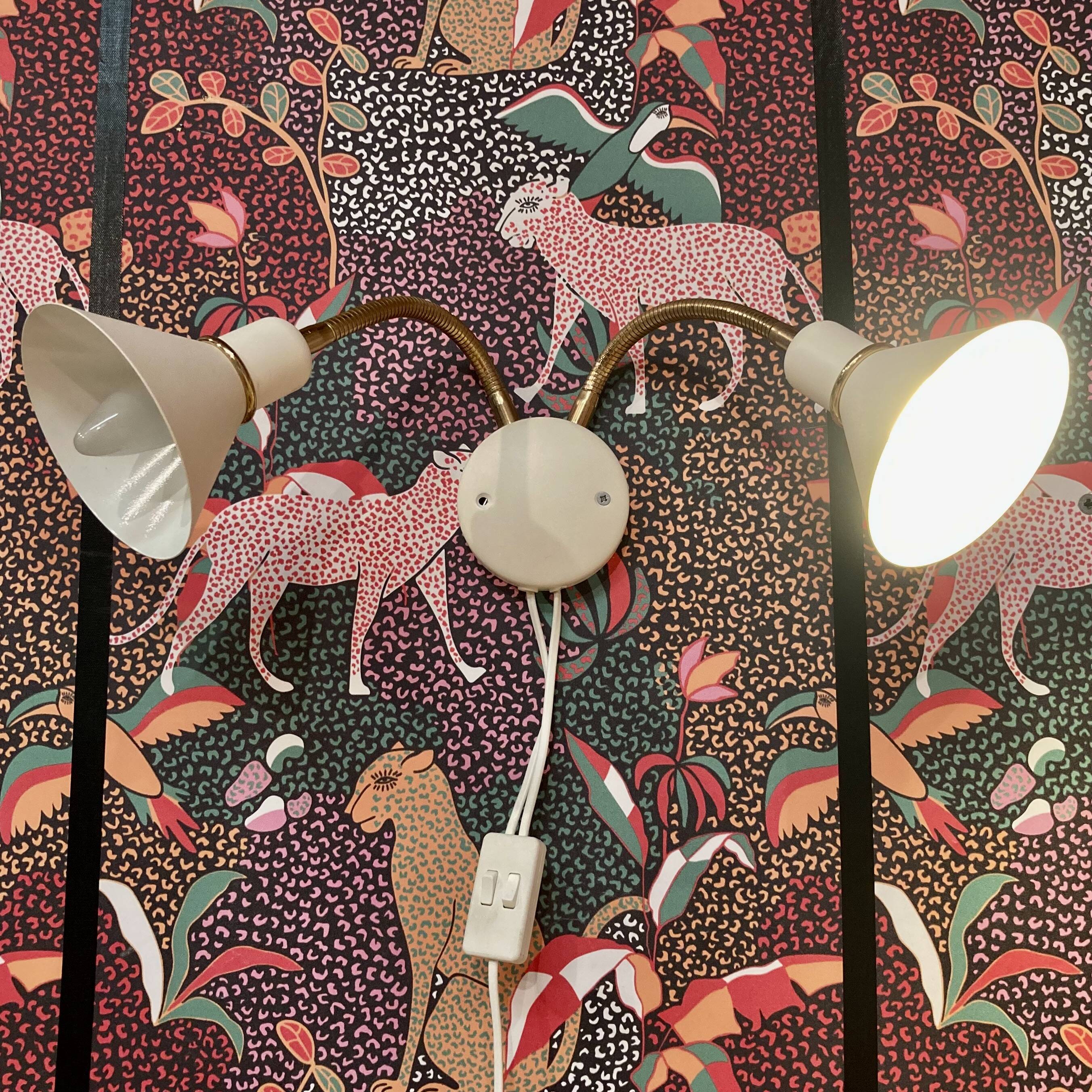 Double adjustable wall lamp Scandinavian design.