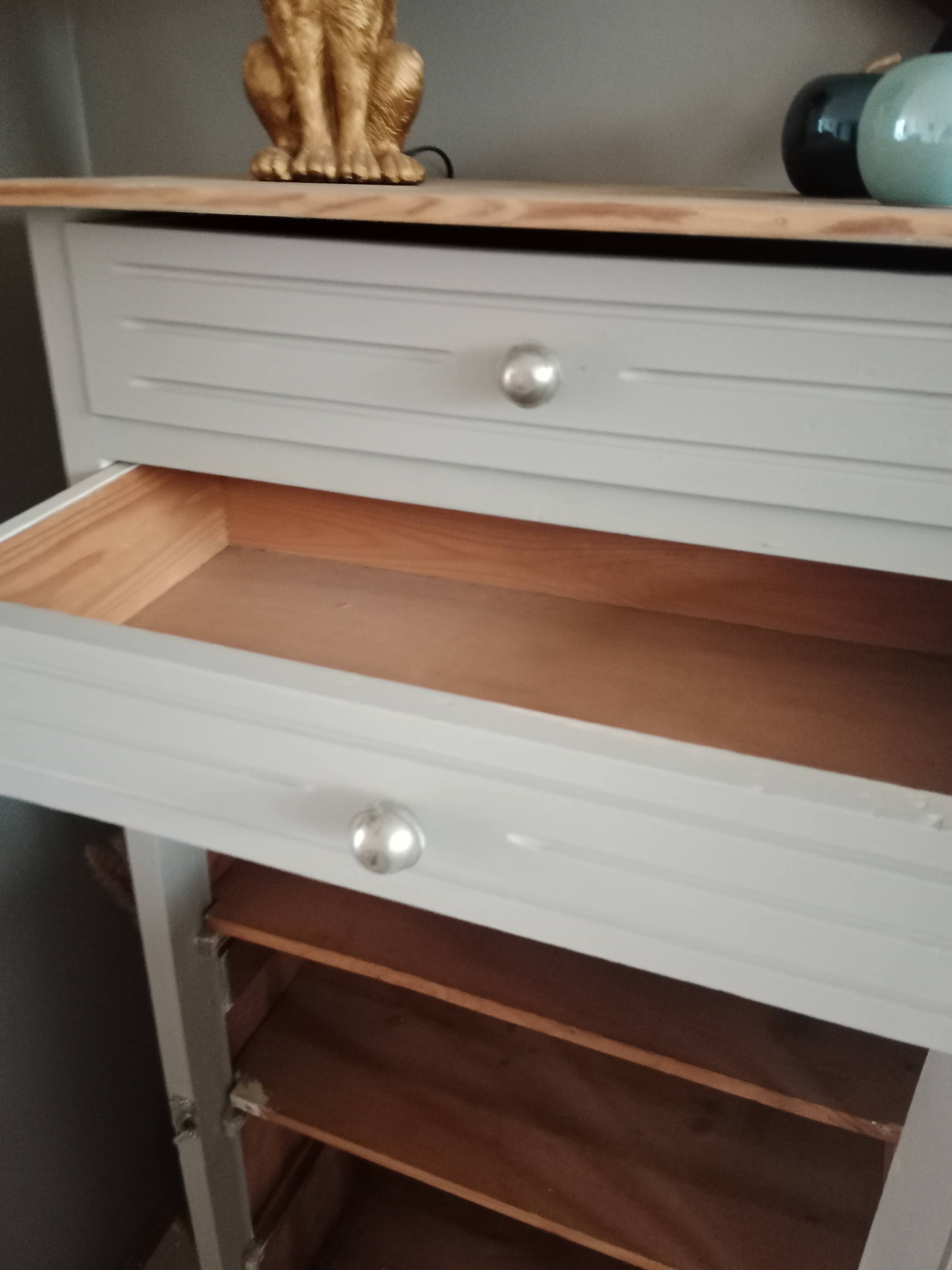 Parisian bonnetière