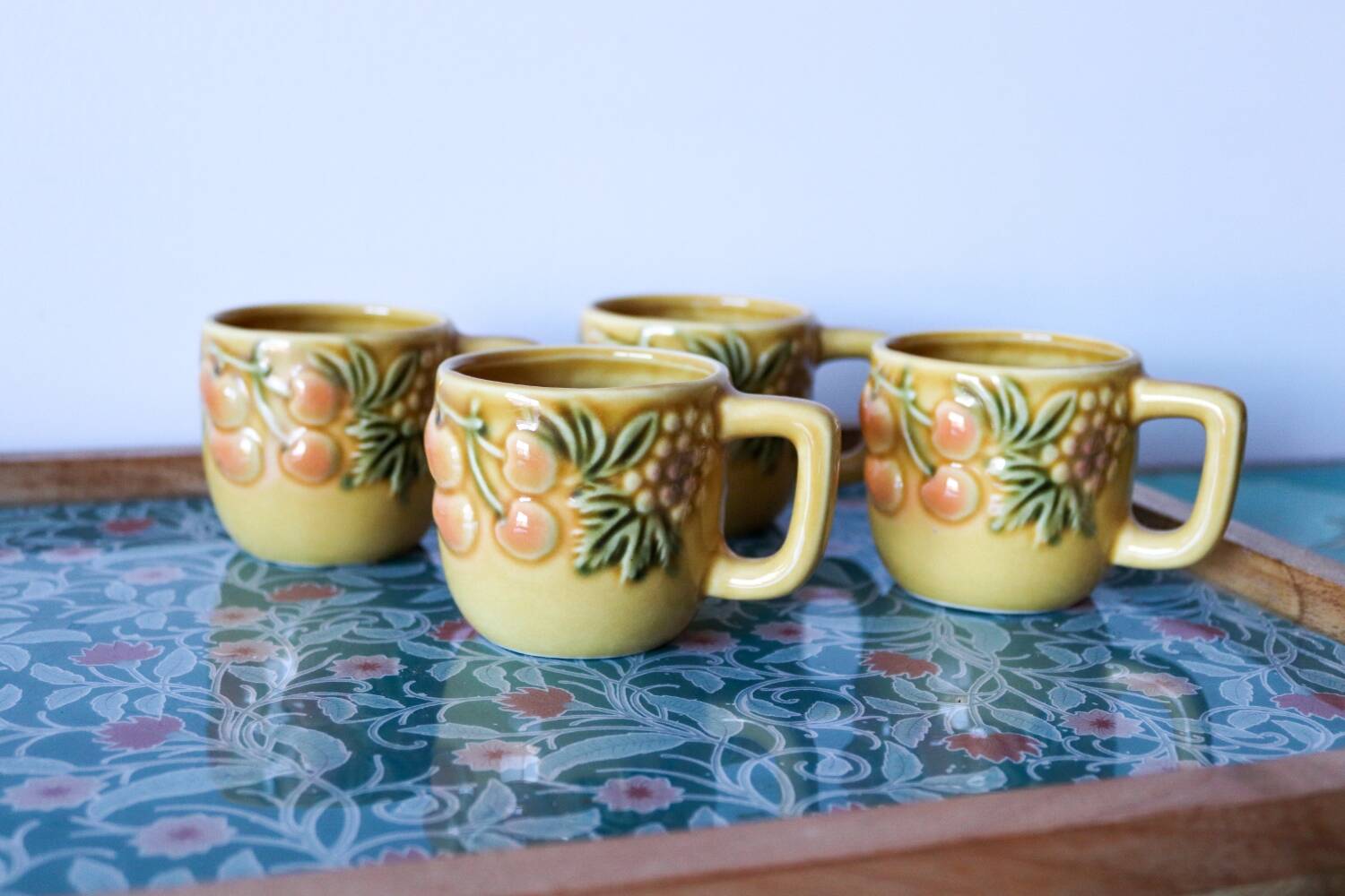 4 vintage slip fruit cups