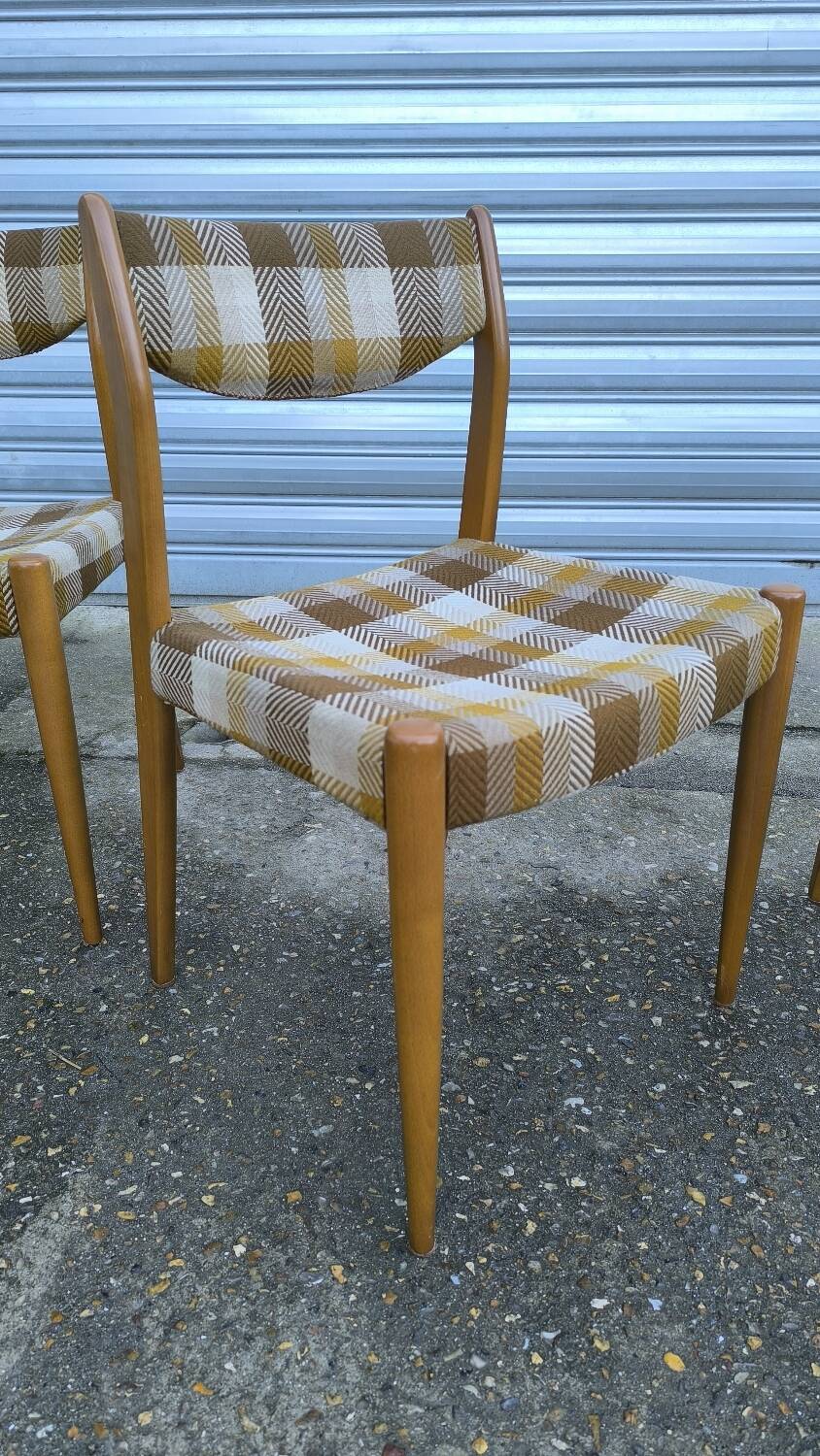 Set of 4 Scandinavian chairs 1970