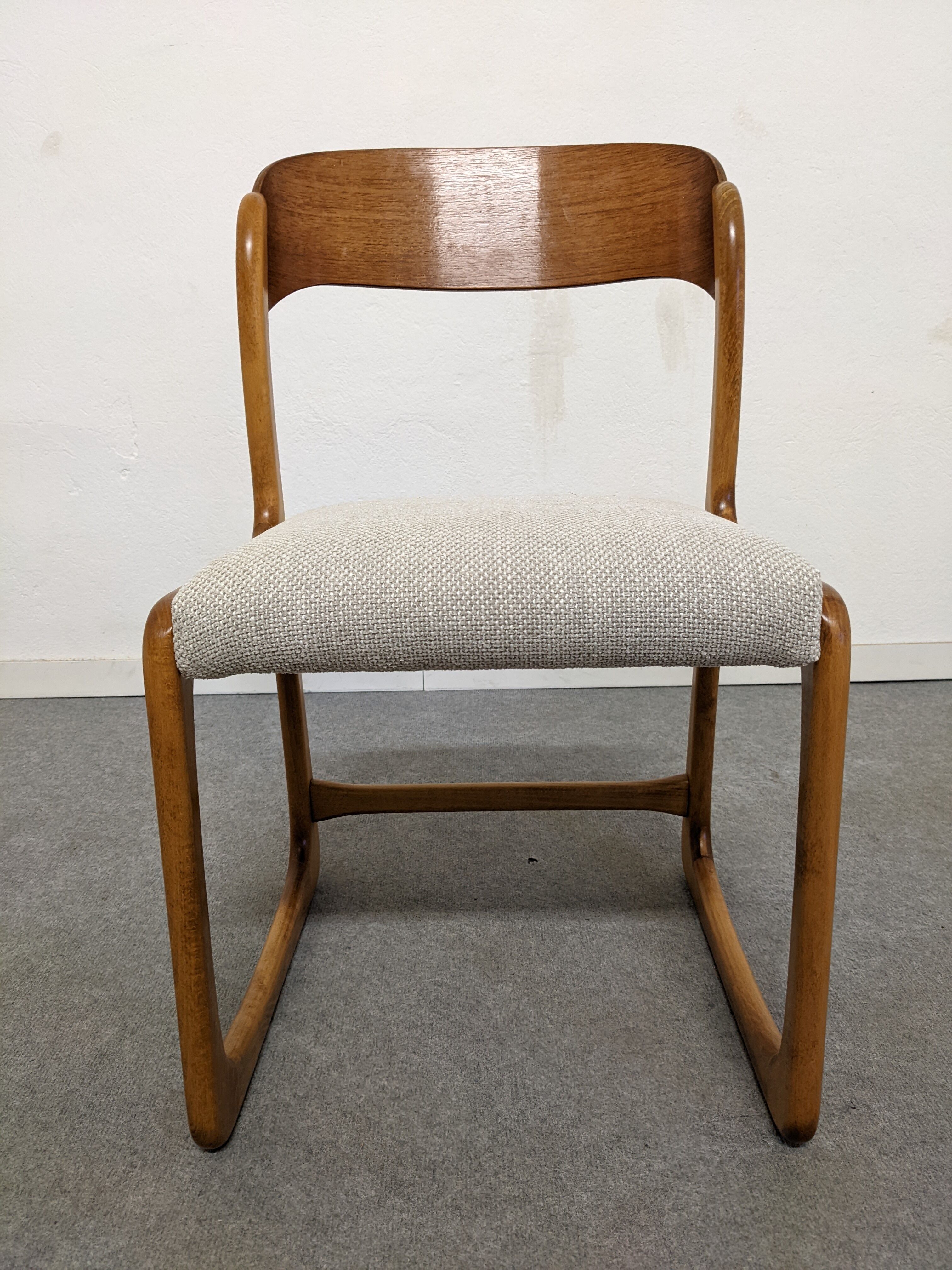 Series of 6 Baumann sleigh chairs from the 60s/70s