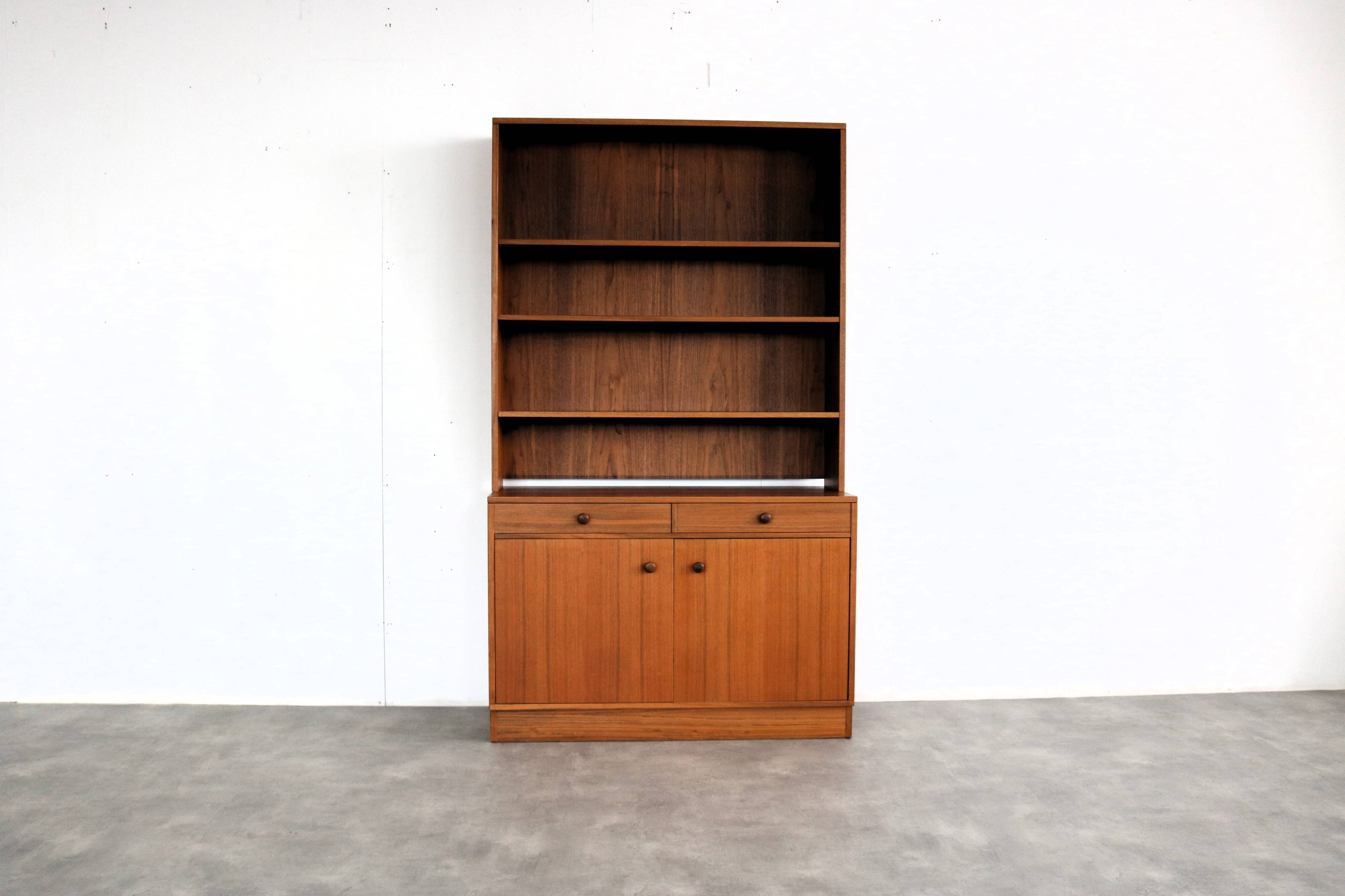 Vintage bookcases | wall cabinet | 60s | sweden
