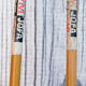 Vieille paire de bâtons de ski and bamboo 90 cm haute