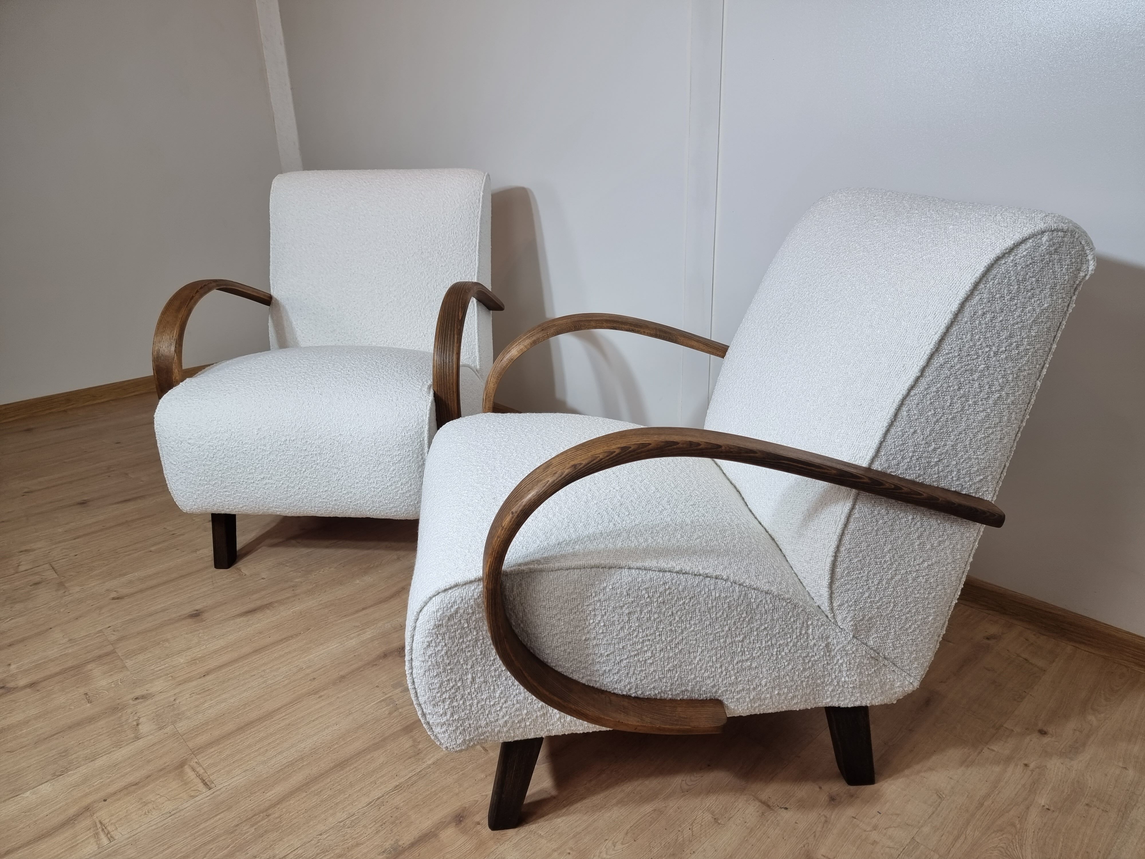 Pair of armchairs by Jindrich Halabala