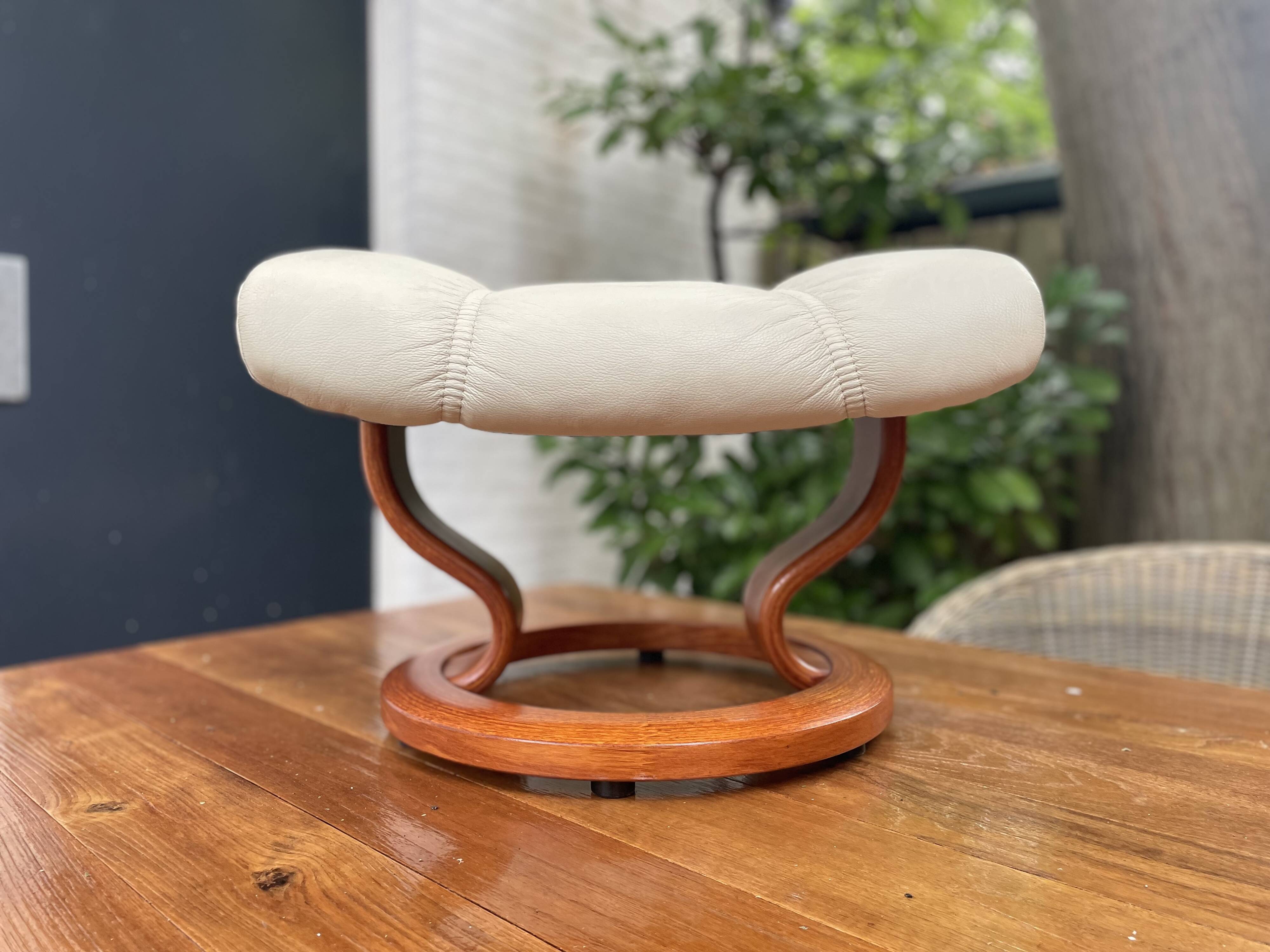 Pouf en cuir Ekornes Stressless