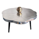 Water lily table