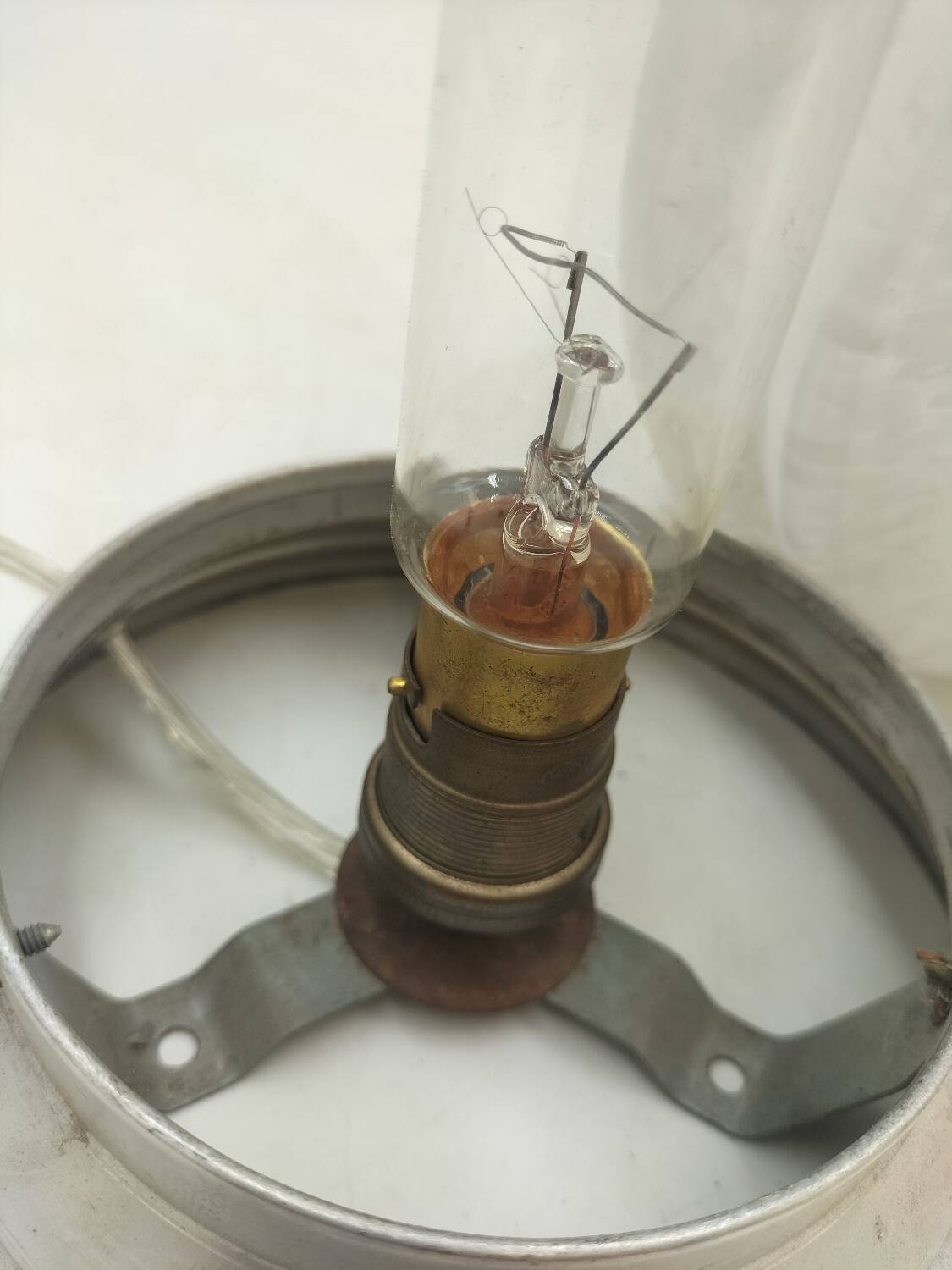 Lampe en verre de Clichy