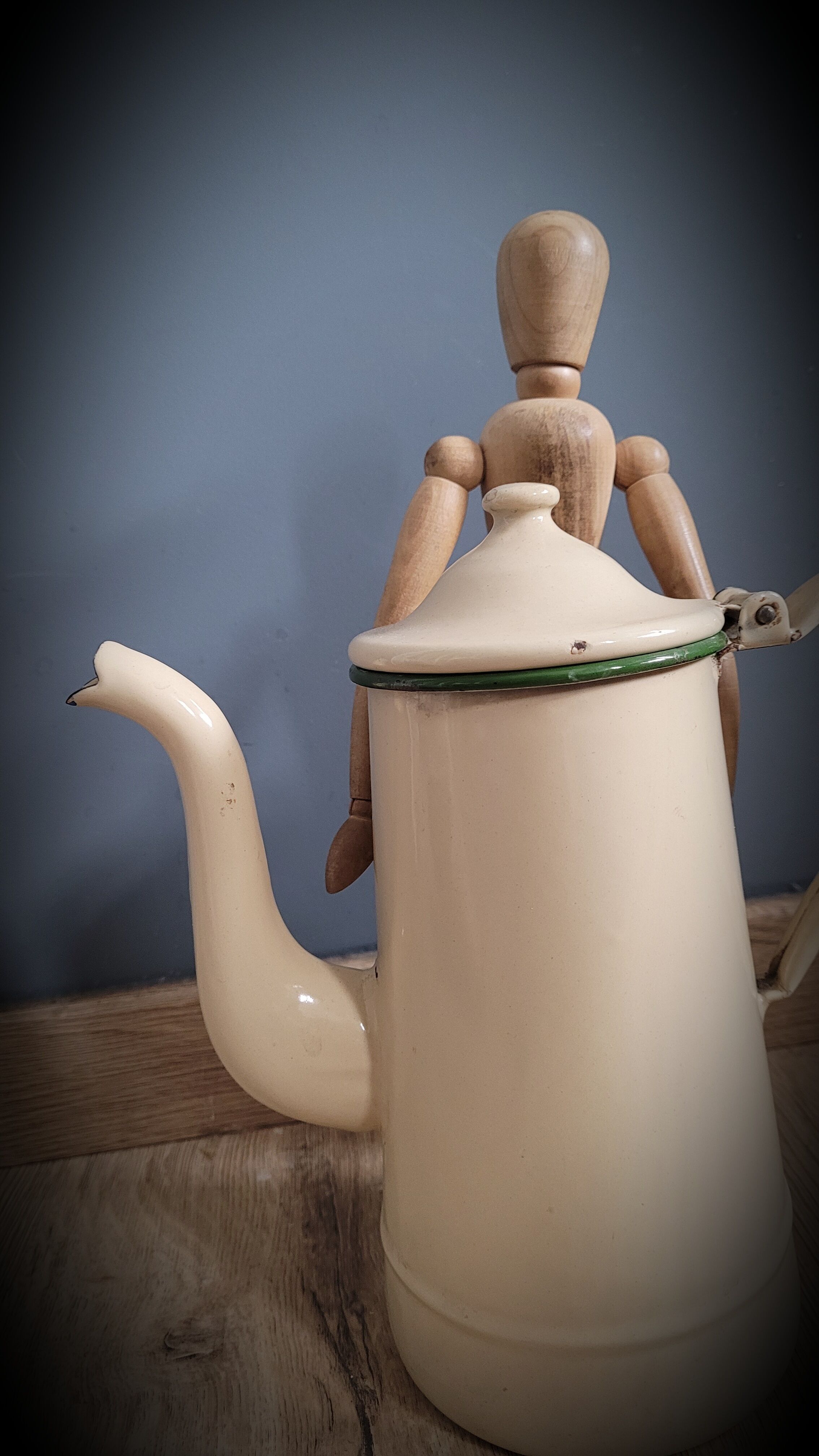 Beige enamel coffee maker