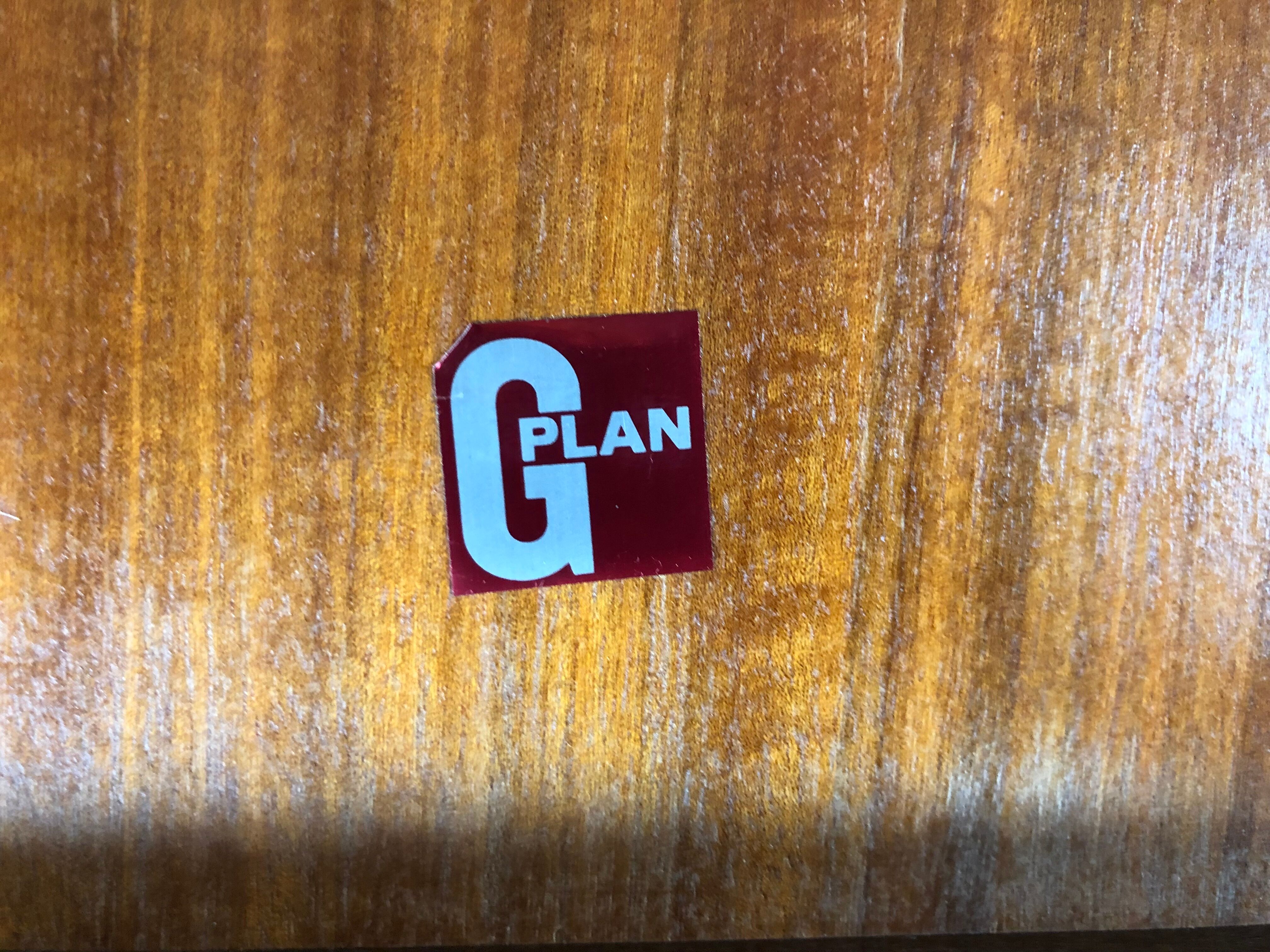 Trundle table in teak and stoneware, g-plan 1960