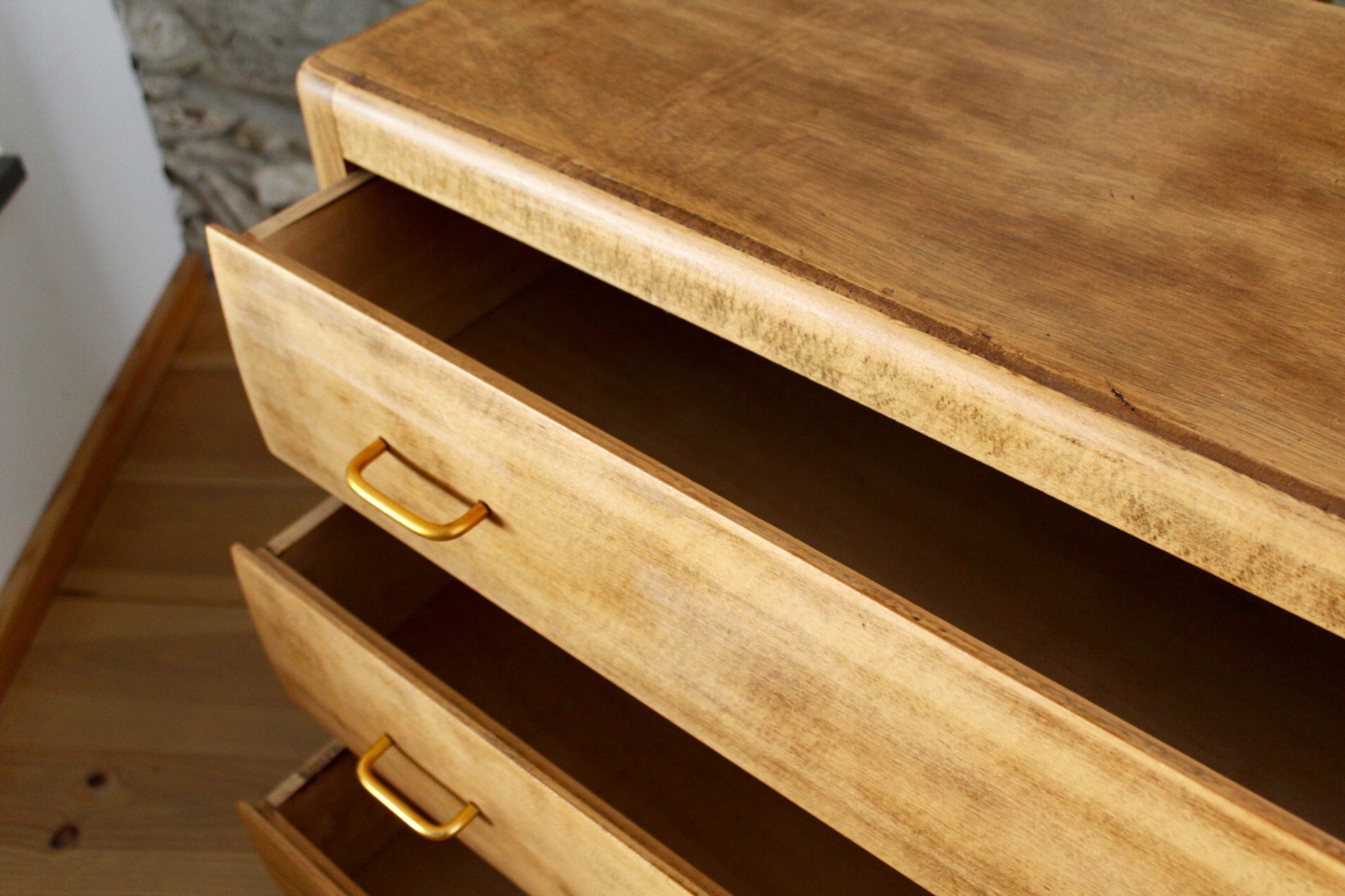 Descaled 70s Dresser painted