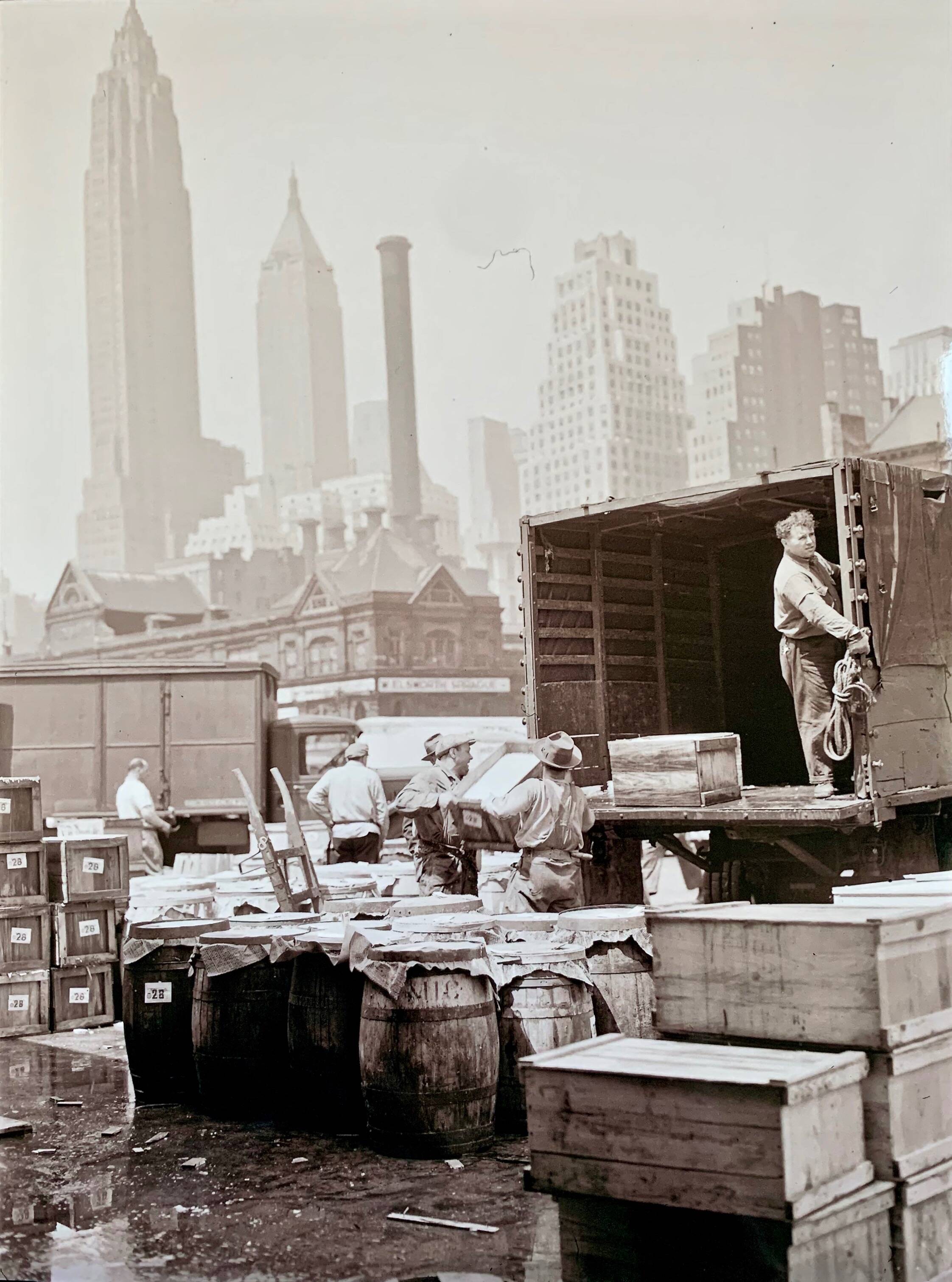 Fulton Fish Market 1943 – The beating heart of old New York