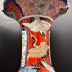 Paire de Vases Cornets Japonais Imari | Décor de Grues & Rouge de Fer