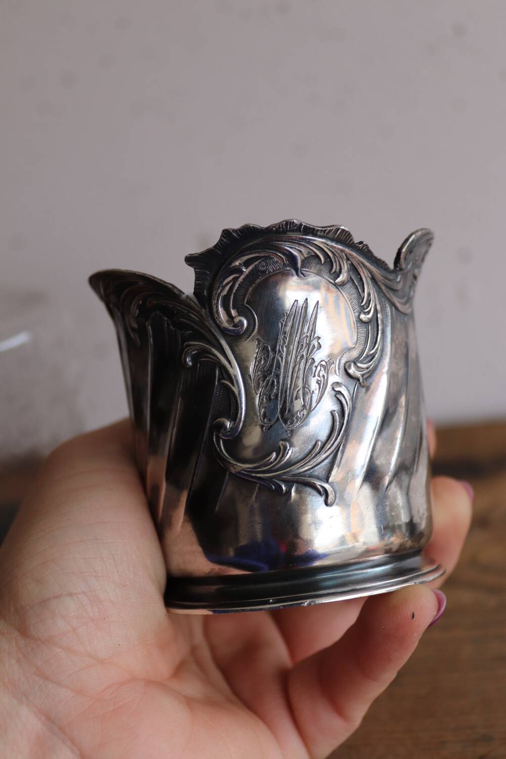 Antique glass bottle engraved and silver-plated metal – Gallia hallmark