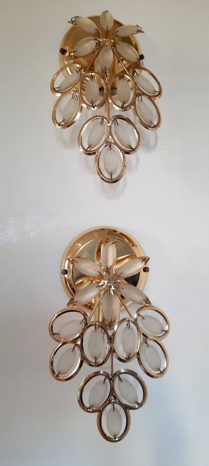 Golden tassel wall light