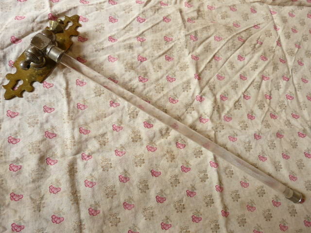 Chromed metal towel rack and glass rod