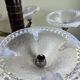 Lustre moderniste français en bois, laiton et verres opalescents