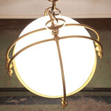 Suspension des années 1970 avec verre opaline