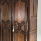Grande armoire en noyer foncé [18ᵉ -19ᵉ siècle]