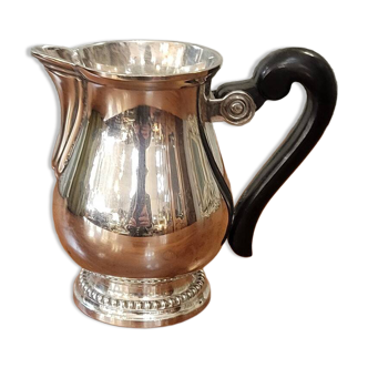 Silver-plated metal milk jug