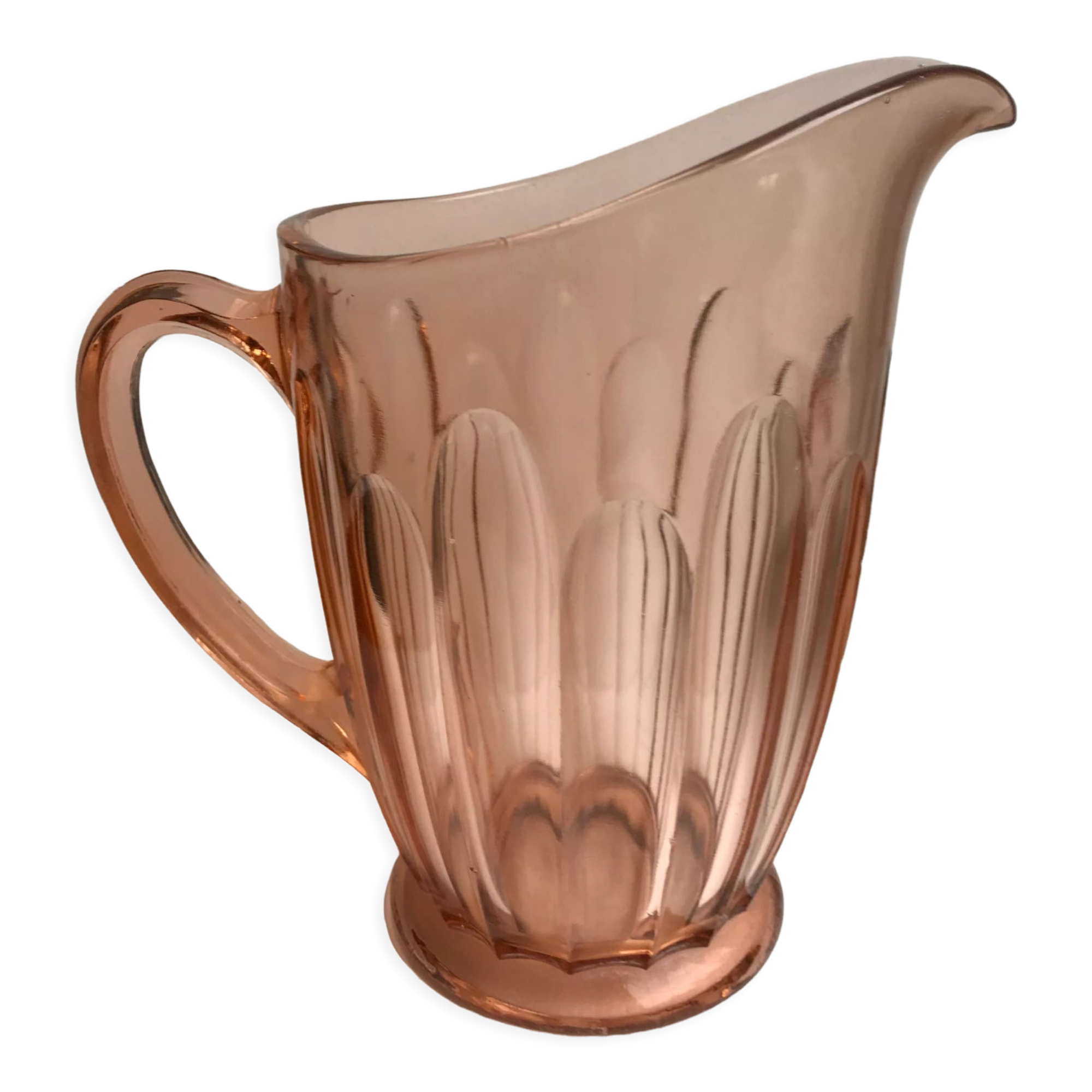 Pink pitcher in molded glass 50s