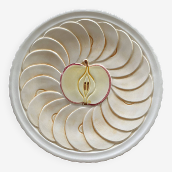 Apple plates