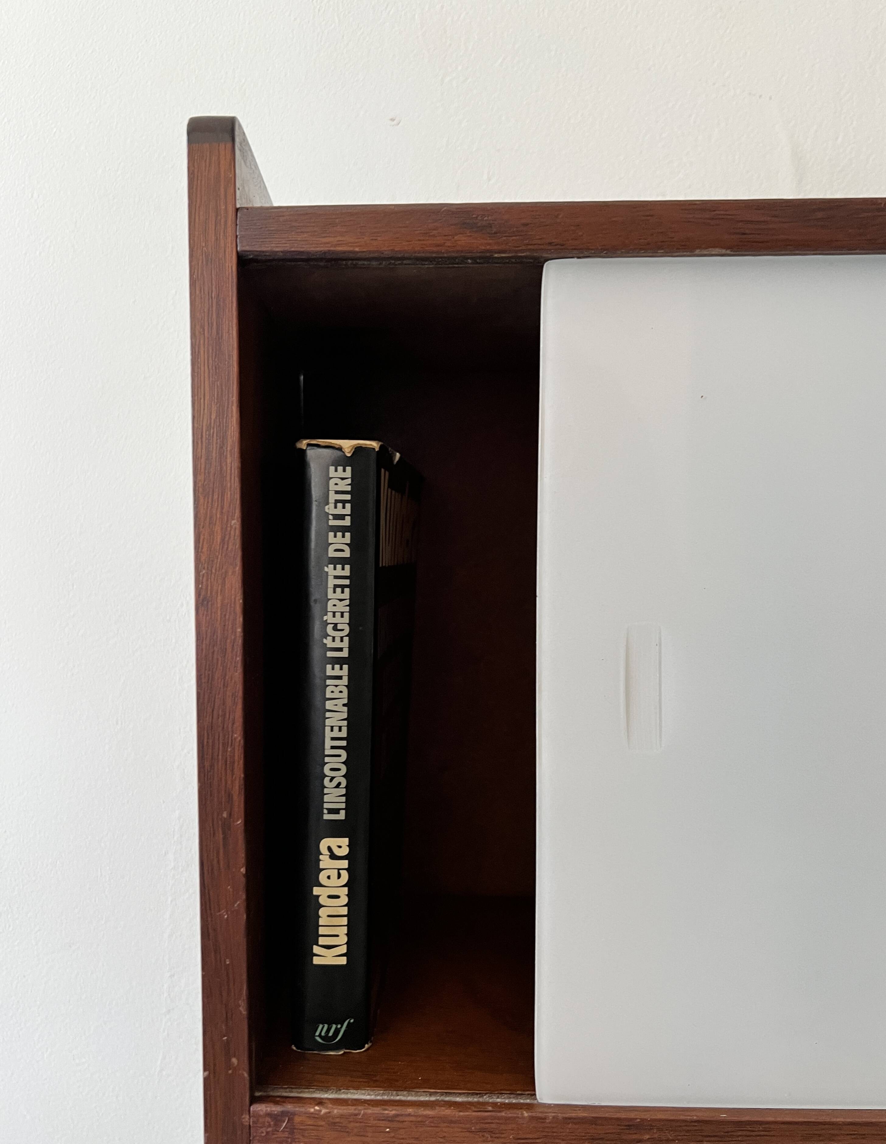 Glass-fronted bookcase by D.Rozaffy, Meuble Oscar edition, 1960s