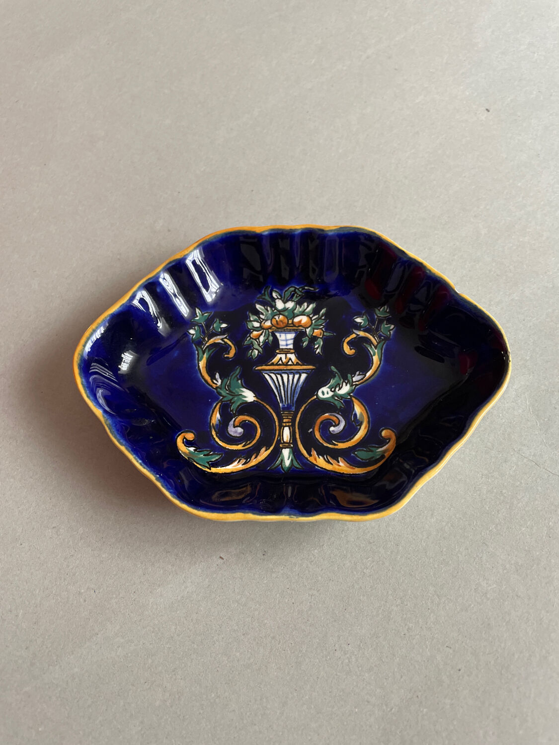 Italian Renaissance Gien Cup