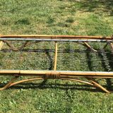 One-seater rattan bed