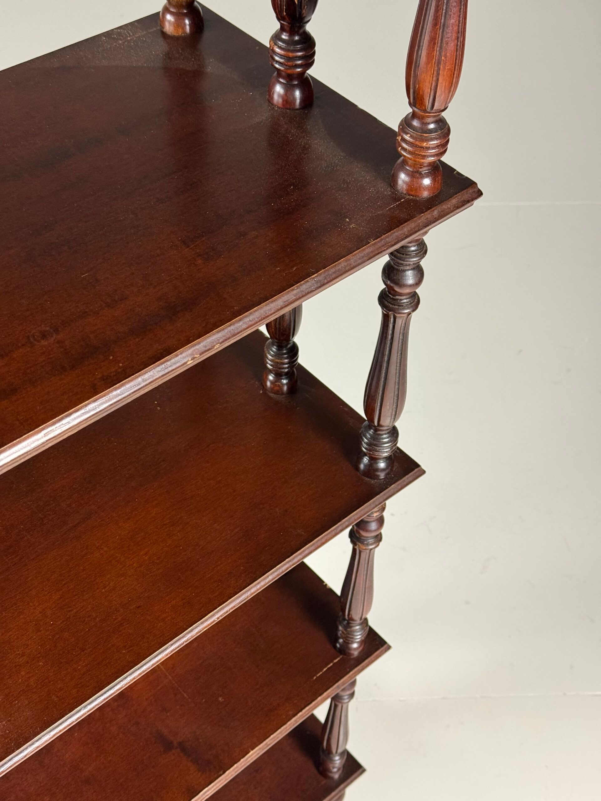 French mahogany étagère