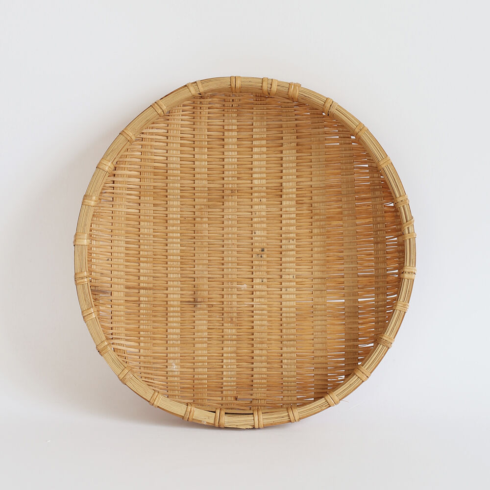 Round bamboo top