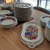 Villeroy & Boch dinner service – Acapulco model (1970s, blue stamp)