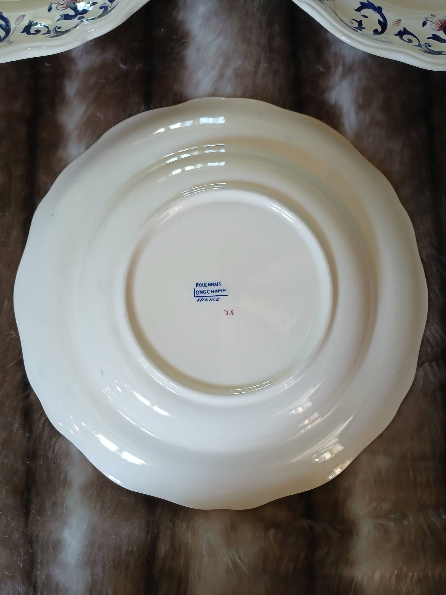 11 assiettes creuses "Rouennais " de Longchamp 