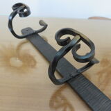 Wall coat rack 3 hooks in hammered wrought iron years 50 60