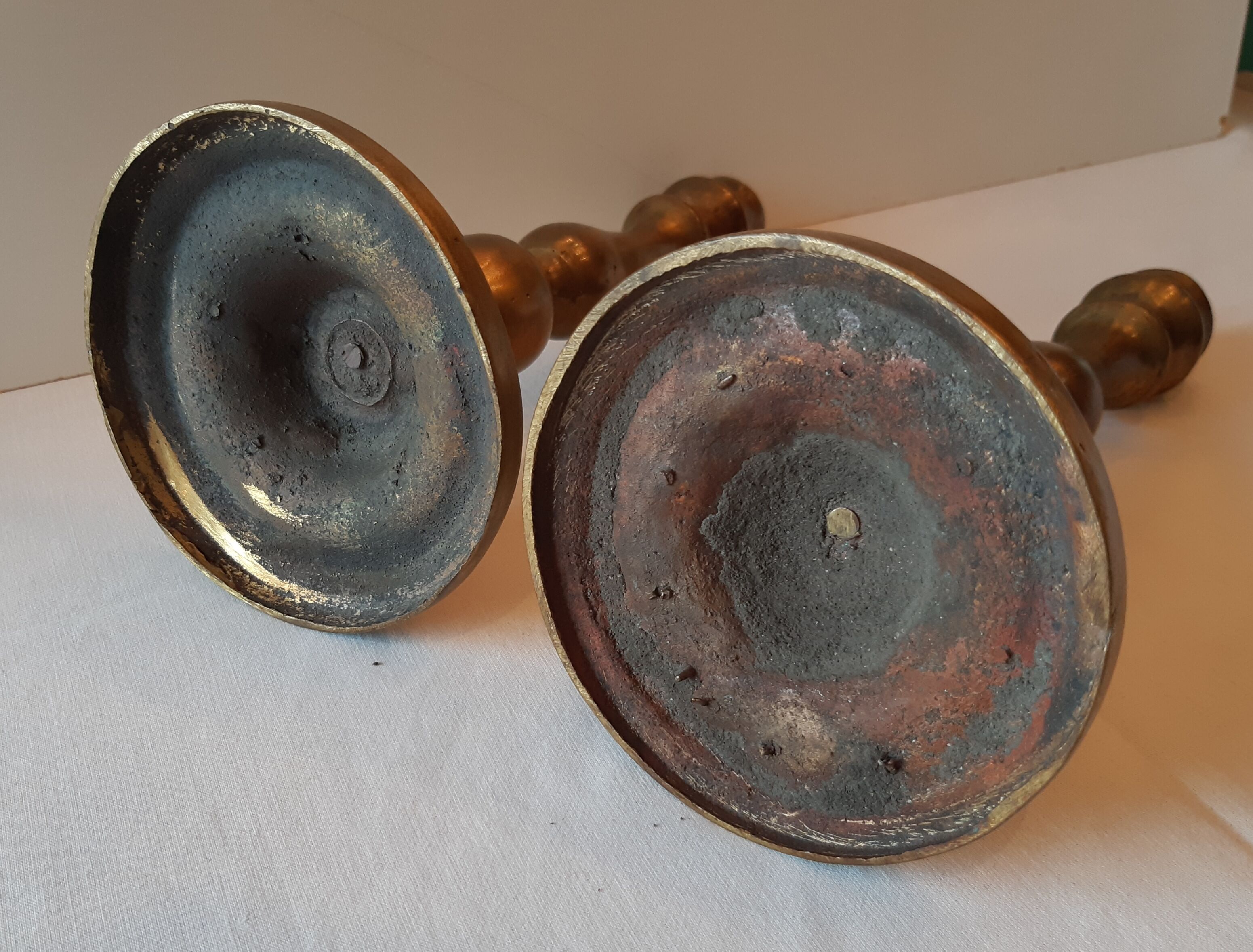 Lot of 2 old bronze candlesticks
