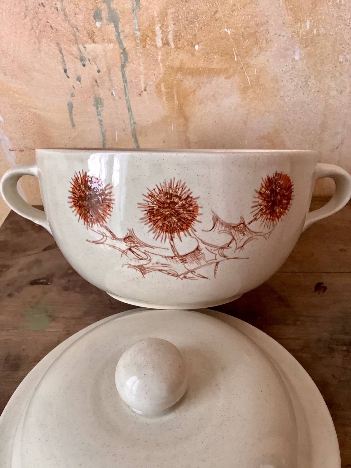 Sarreguemines thistle tureen