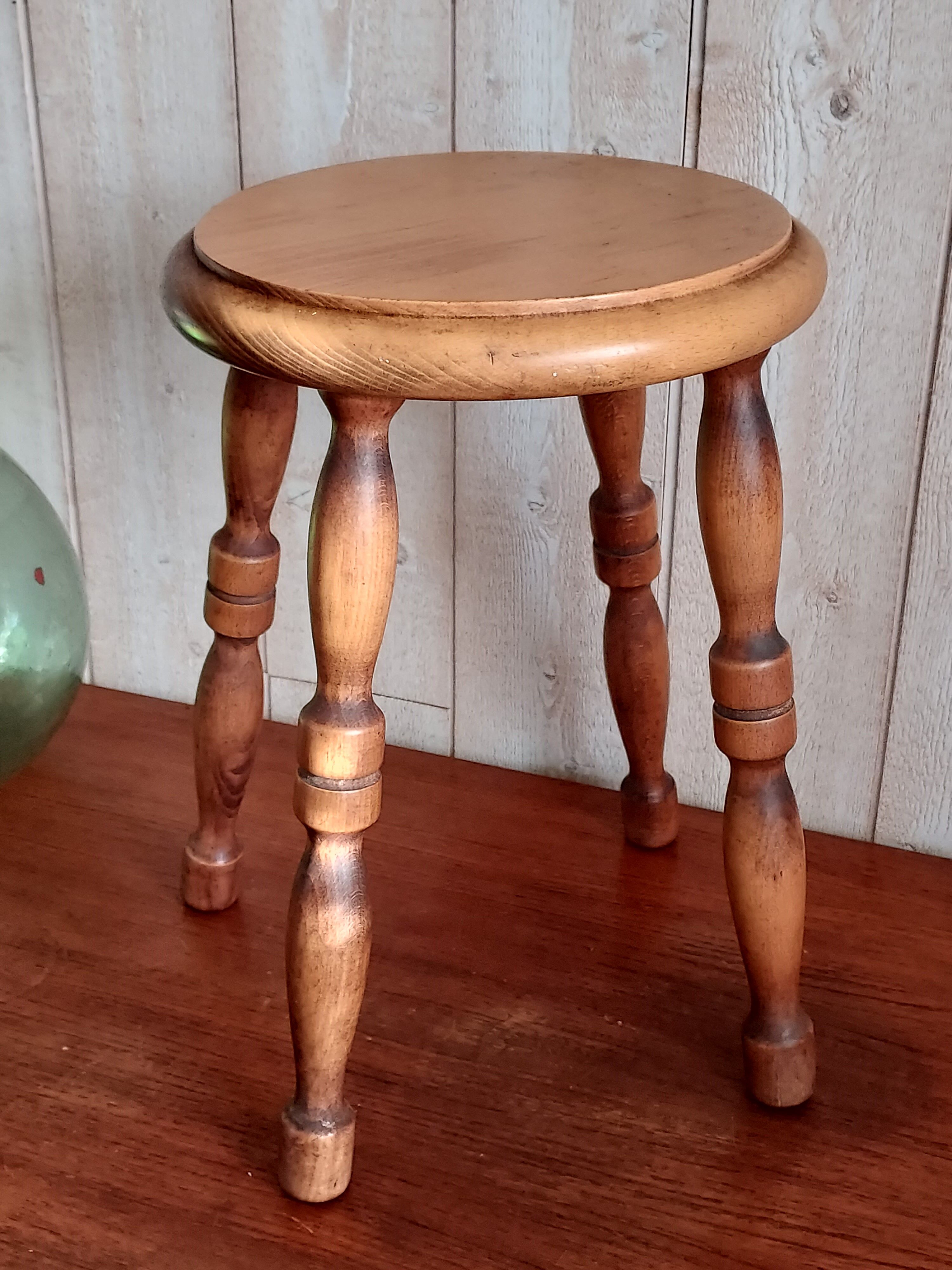 Stool style arts and cratfs