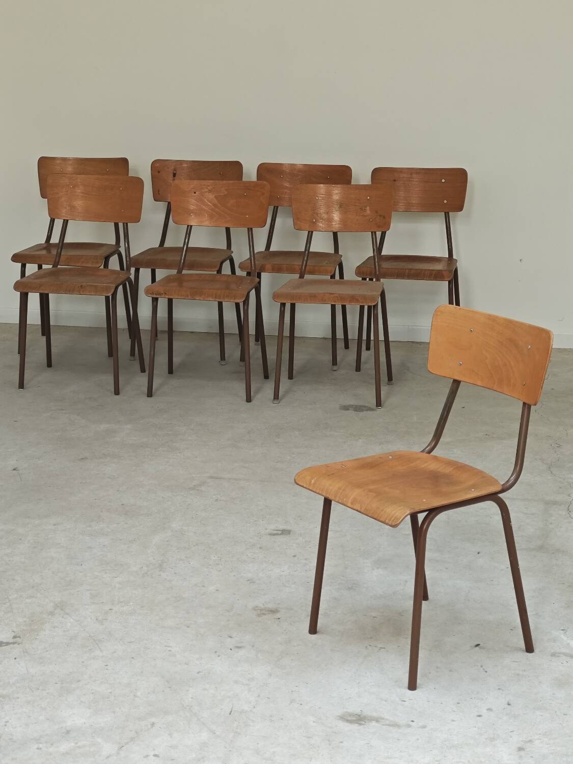 Set of 6 Czech school chairs in metal and wood, Kovona bistro style.