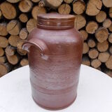 Old vinegar sandstone pot