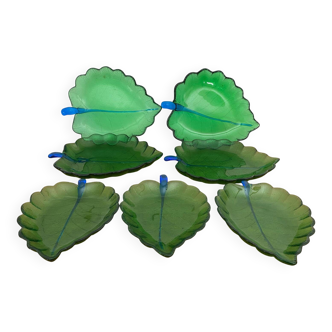 7 assiettes vintage en verre soufflé vert en forme de feuille