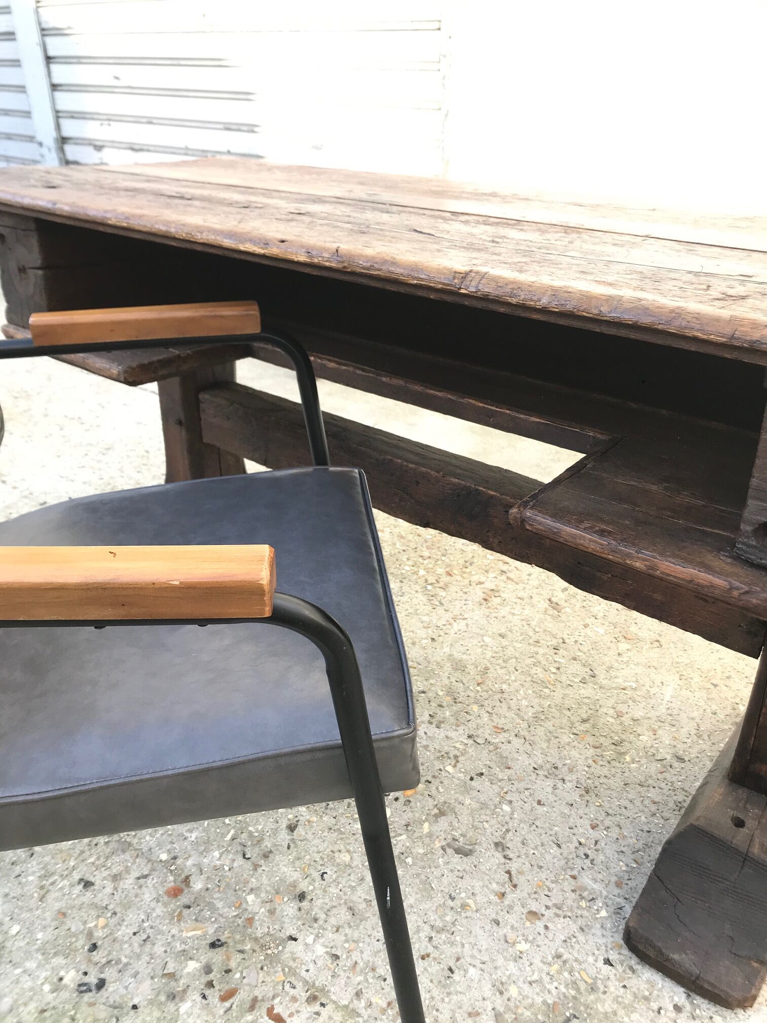 Solid oak desk, eighteenth century, France
