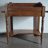 Late 19th-century walnut toilet table - Fully restored