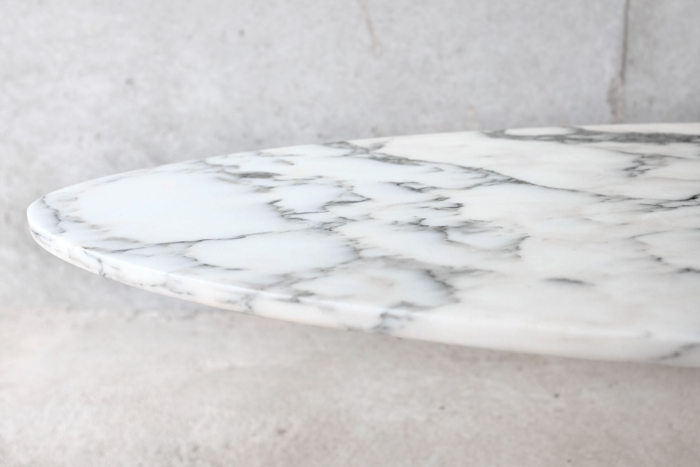 Coffee table wood & marble 60