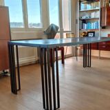 Contemporary dining table